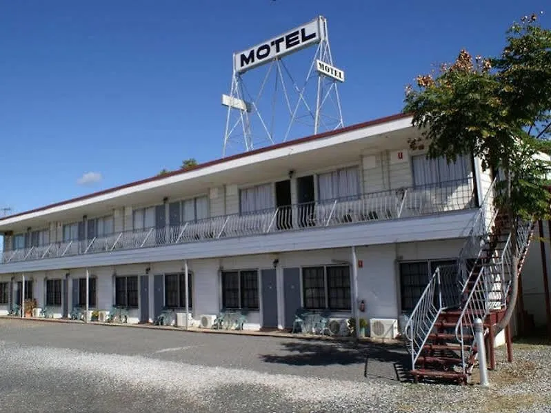 Motel Monto Colonial Motor Inn