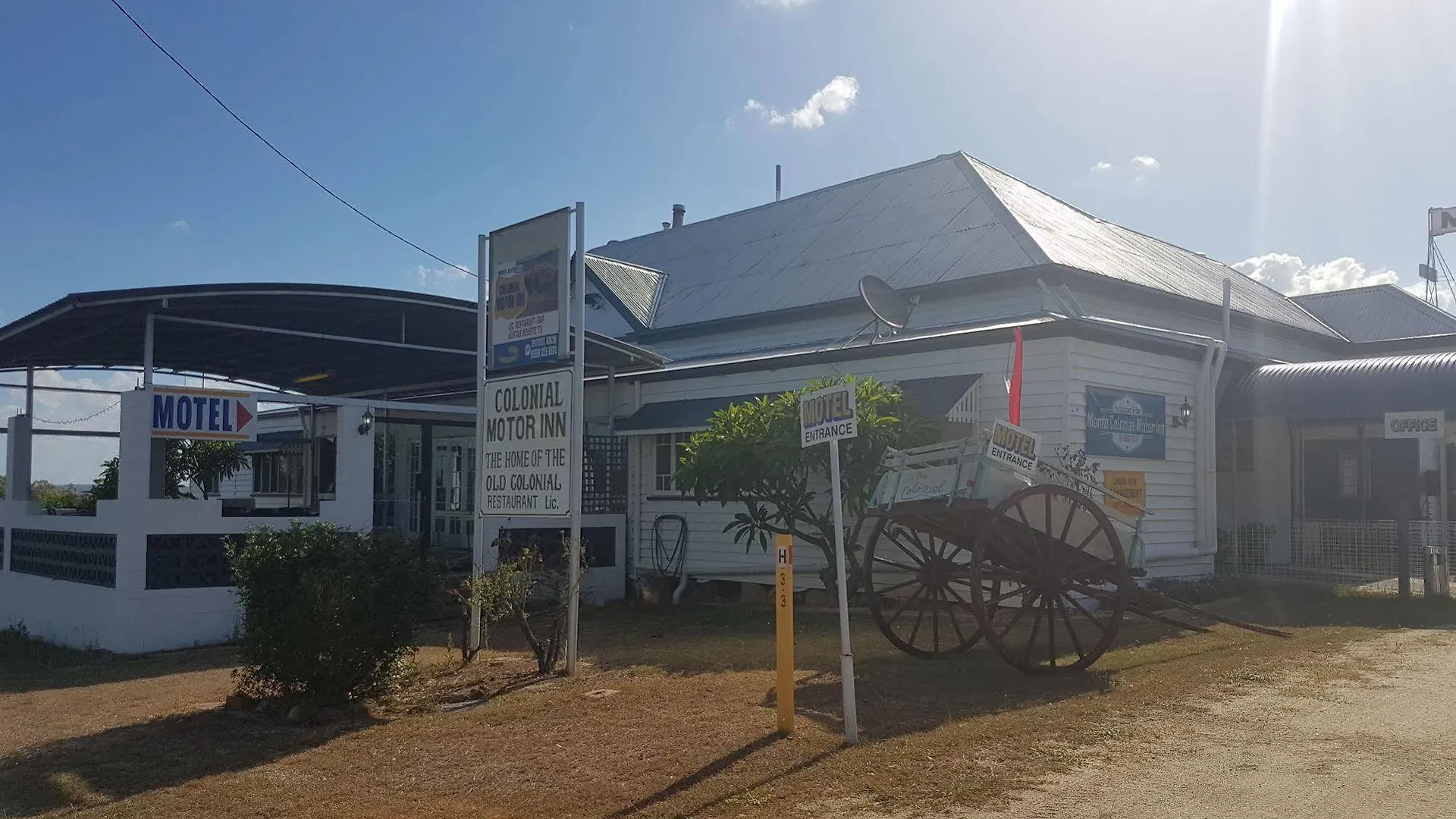 Monto Colonial Motor Inn Motel